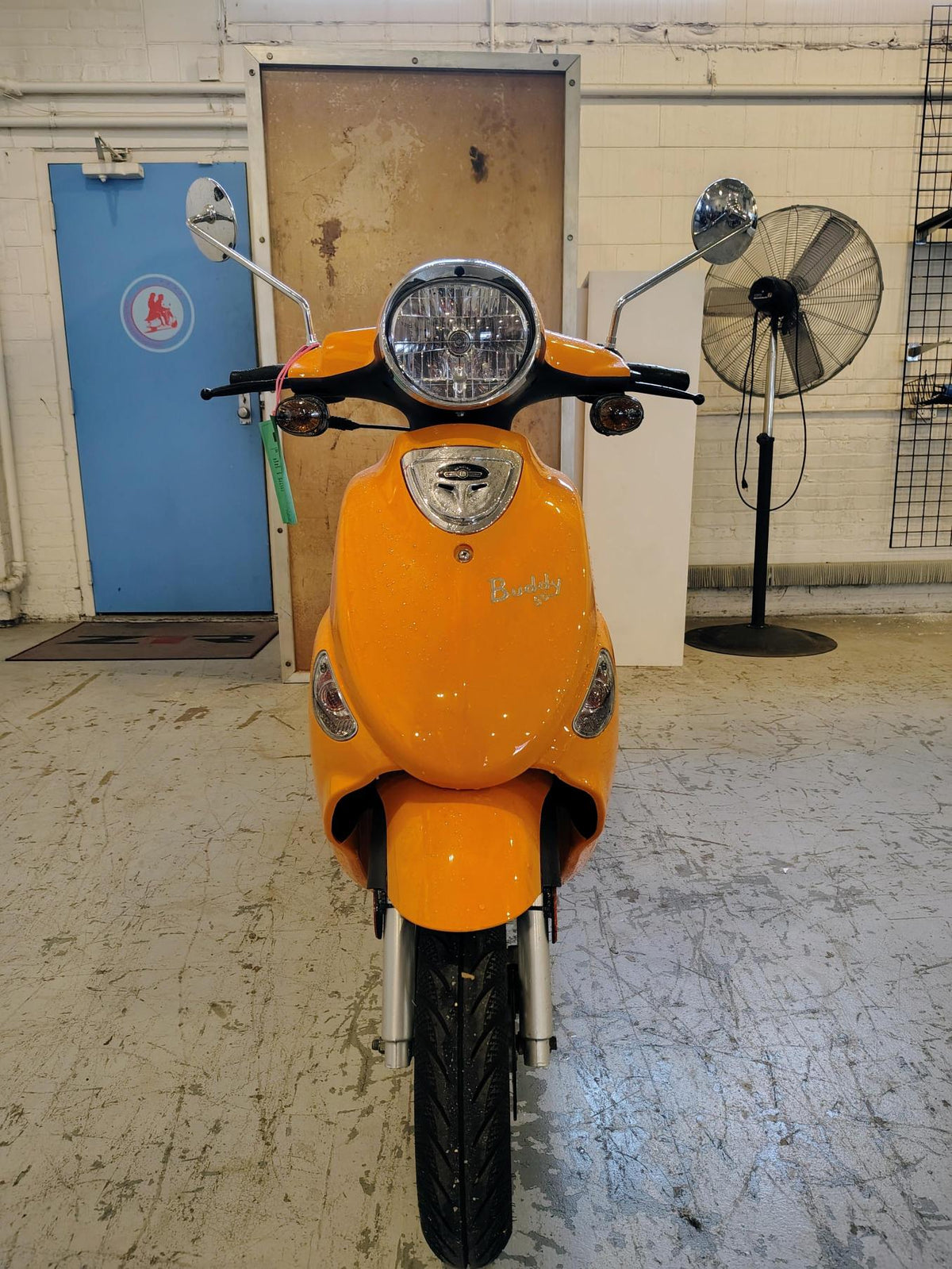 Tangerine 2021 Genuine Buddy 50 scooter, front view